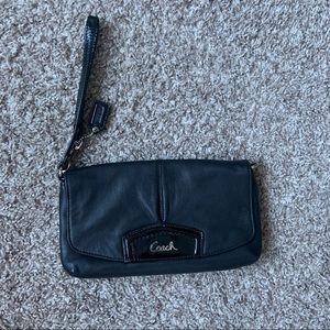 Coach Clutch & Wristlet. Black.